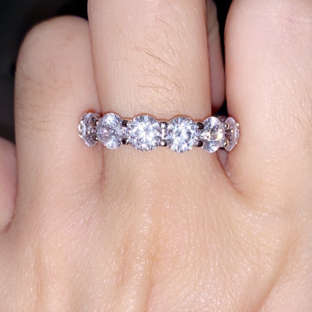 BRAND NEW Adina's Jewels diamond ring